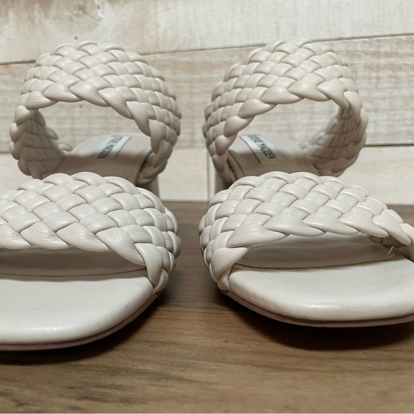 ❤️Steve Madden❤️ Daphnee Block Heels - Picture 4 of 10